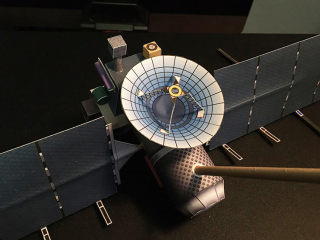 Advanced paper model of Europa Clipper available for download. 