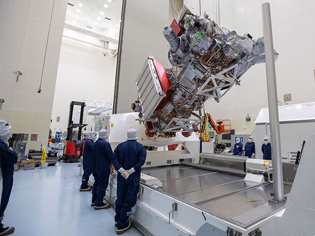Europa Clipper Spacecraft Rotate to Vertical, Lift and Mate to Work Stand